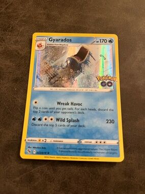 Sword and Shield Pokemon Go 22 Gyarados holo